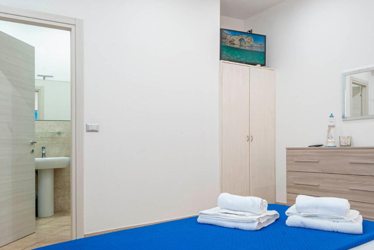 Da Rocco B&B Sant Isidoro  Exterior photo